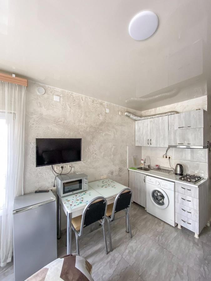 Apartment Studio Maksim 바투미 외부 사진